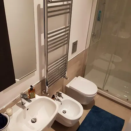 ゲストハウス Casa De Rosas 3*